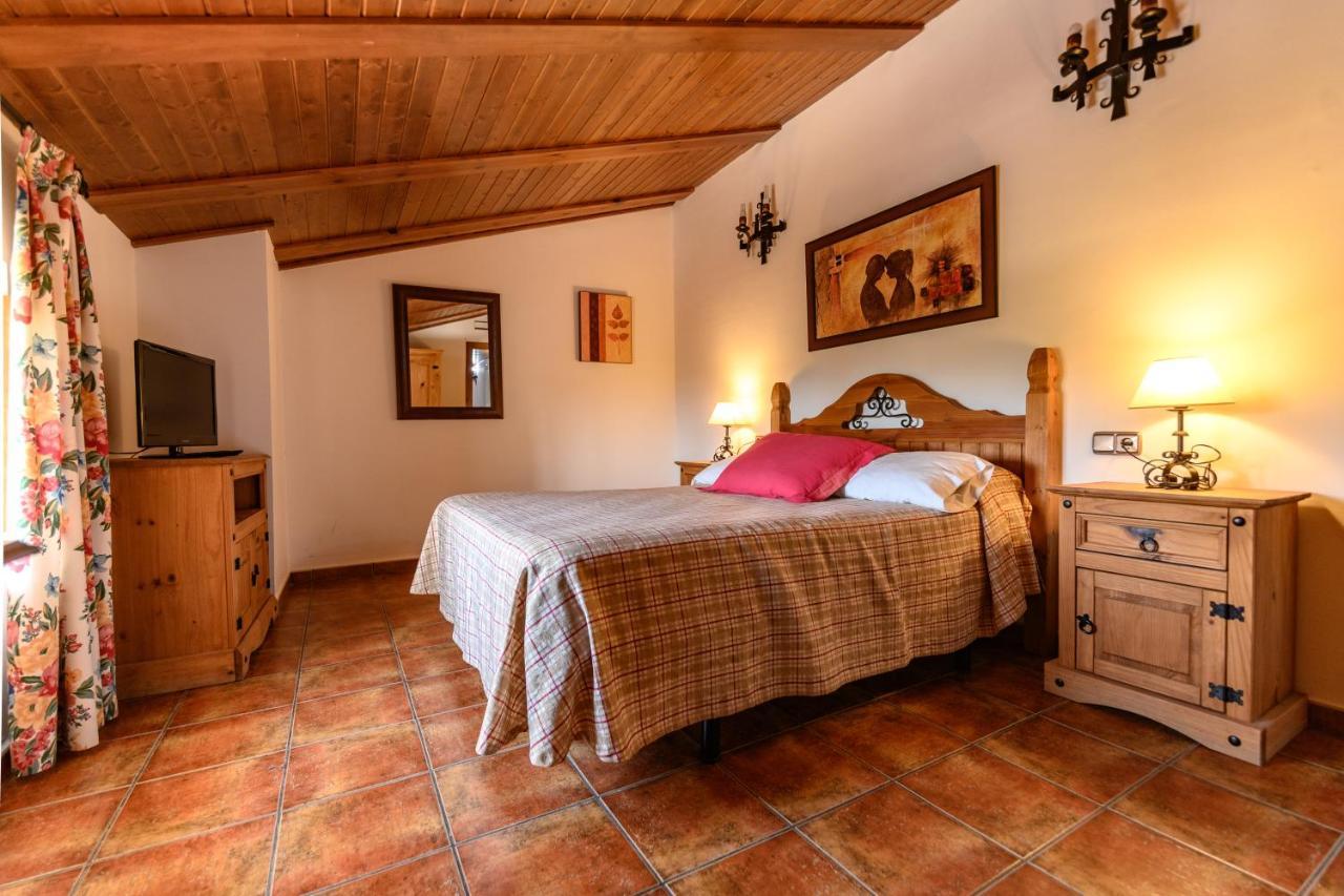 Complejo Rural Sol De Taberno Guest House Luaran gambar